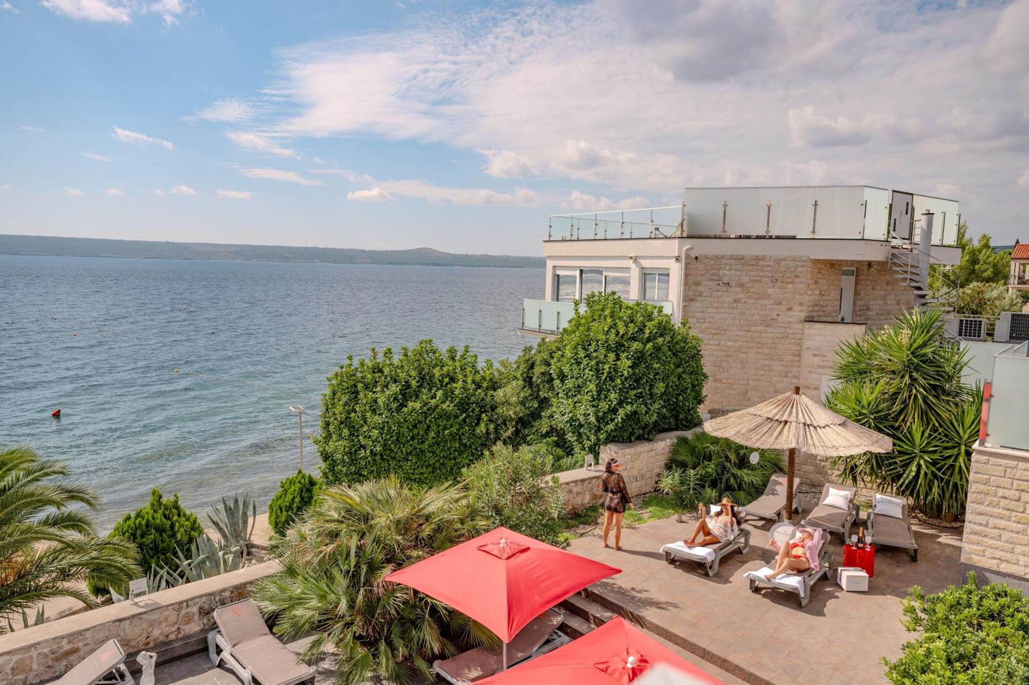 Design-Beachresort Масленица Экстерьер фото
